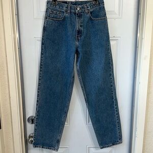 VINTAGE LEVIS 560 Loose Fit Straight Leg Women’s Size 8 Light Wash 100% Cotton